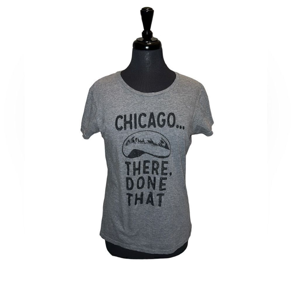 Unbranded Gray Chicago T-Shirt